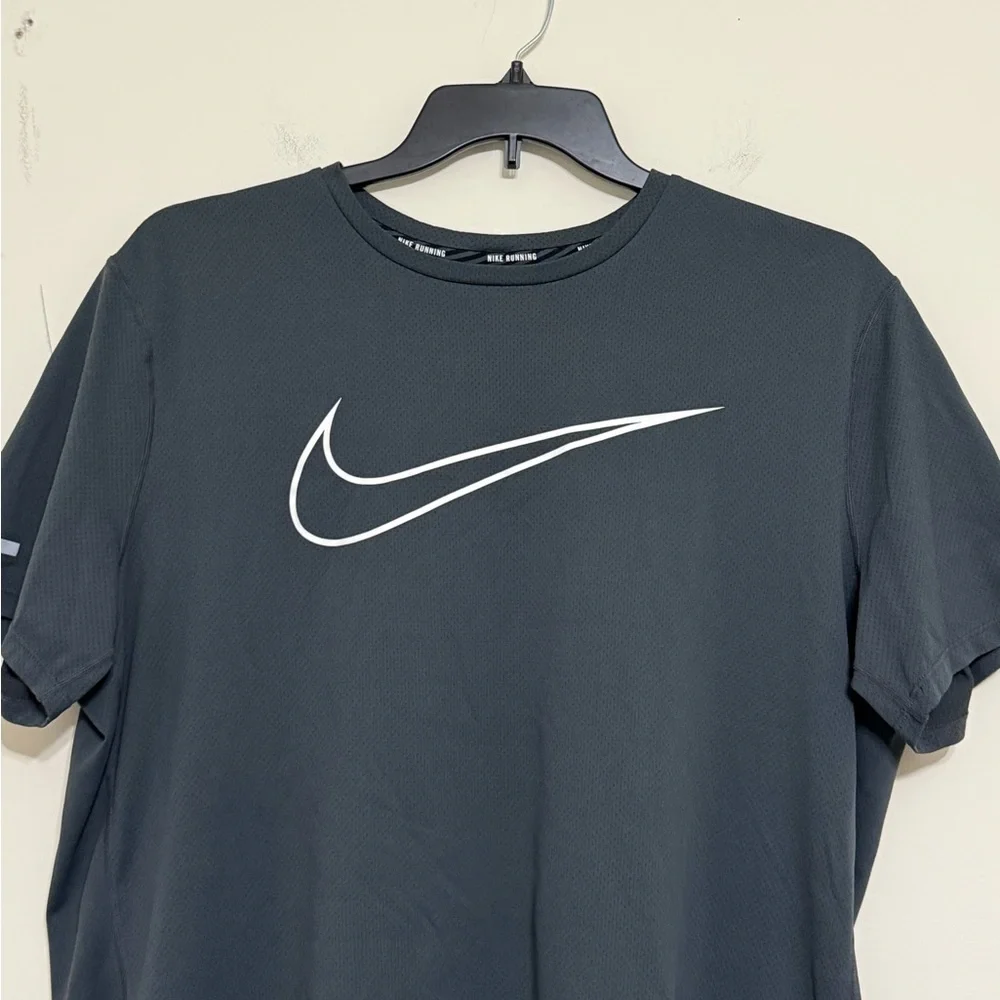 Nike running dri