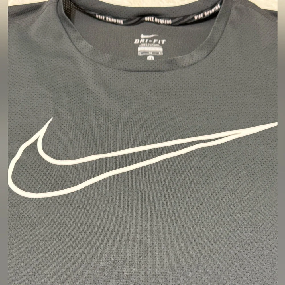 Nike running dri