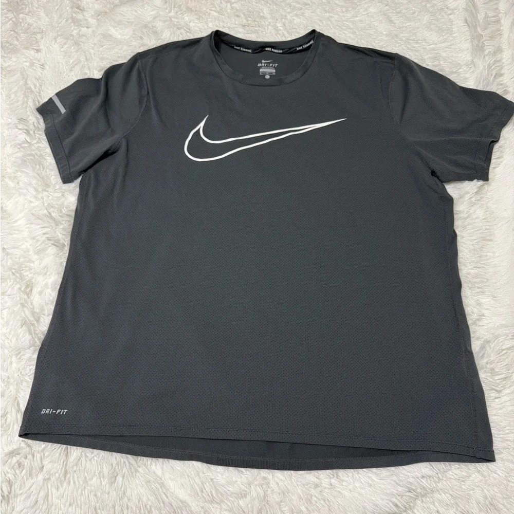 Nike running dri