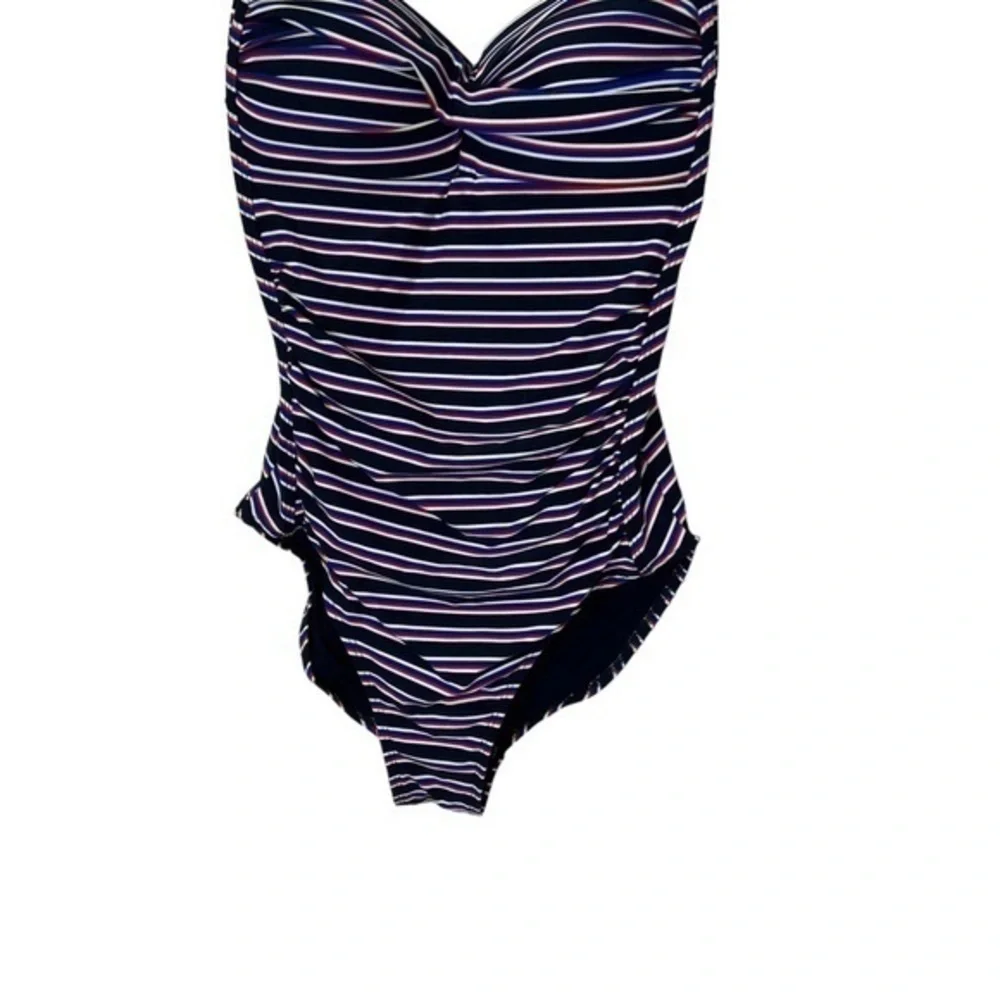 Nip Tuck design tummy