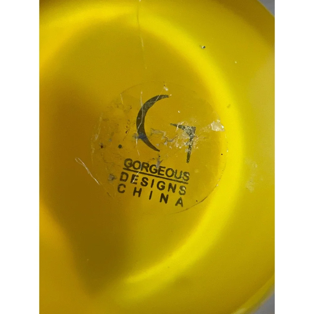 Gorgeous Designs China preowned great