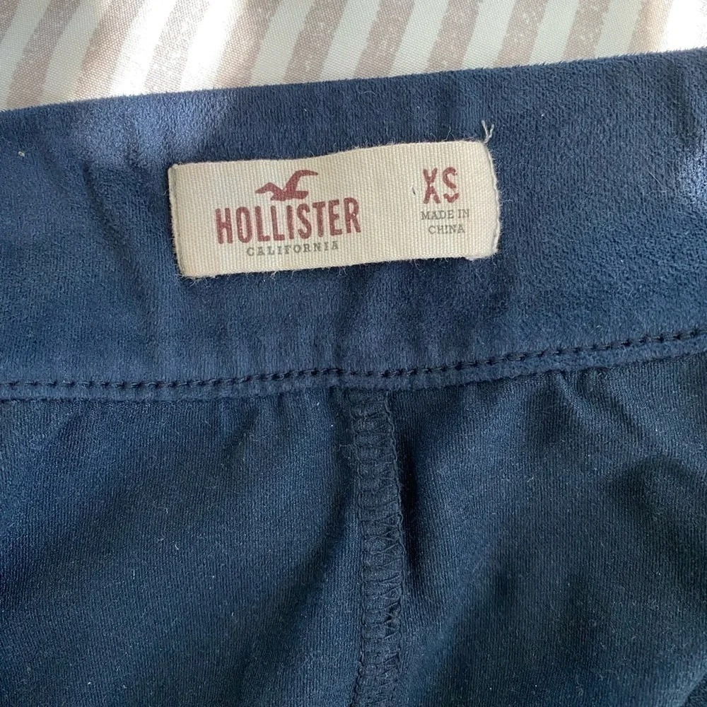 Hollister velvet like