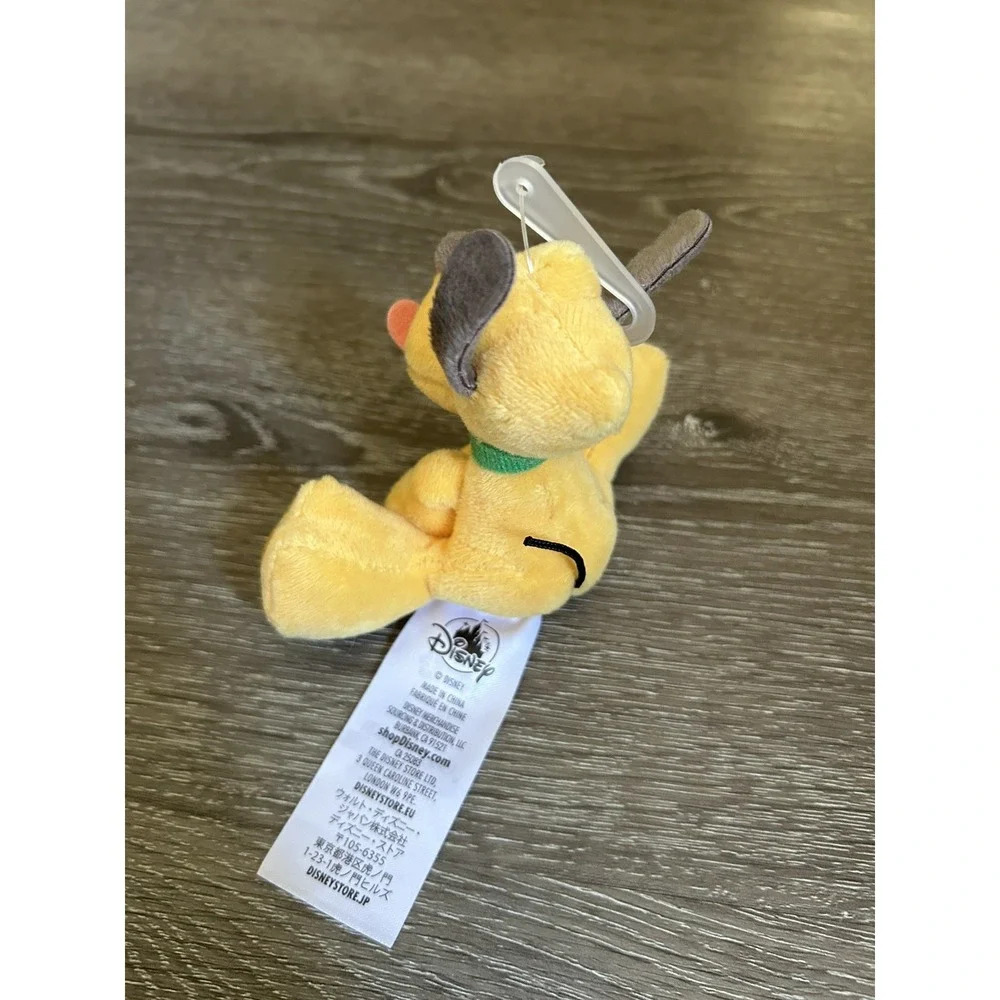 Disney preowned very