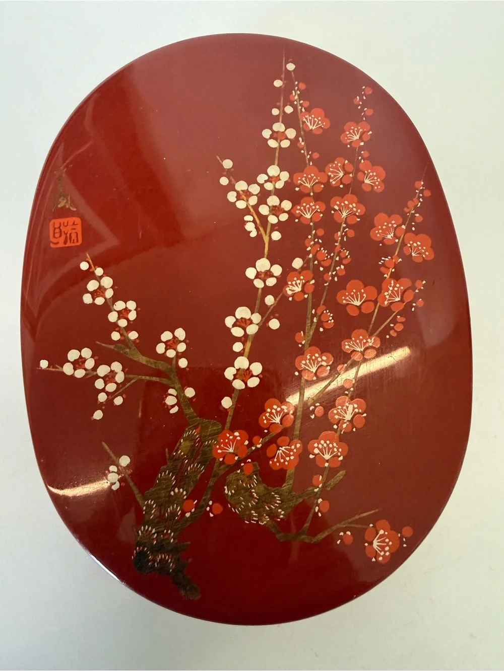 N/A elegant red