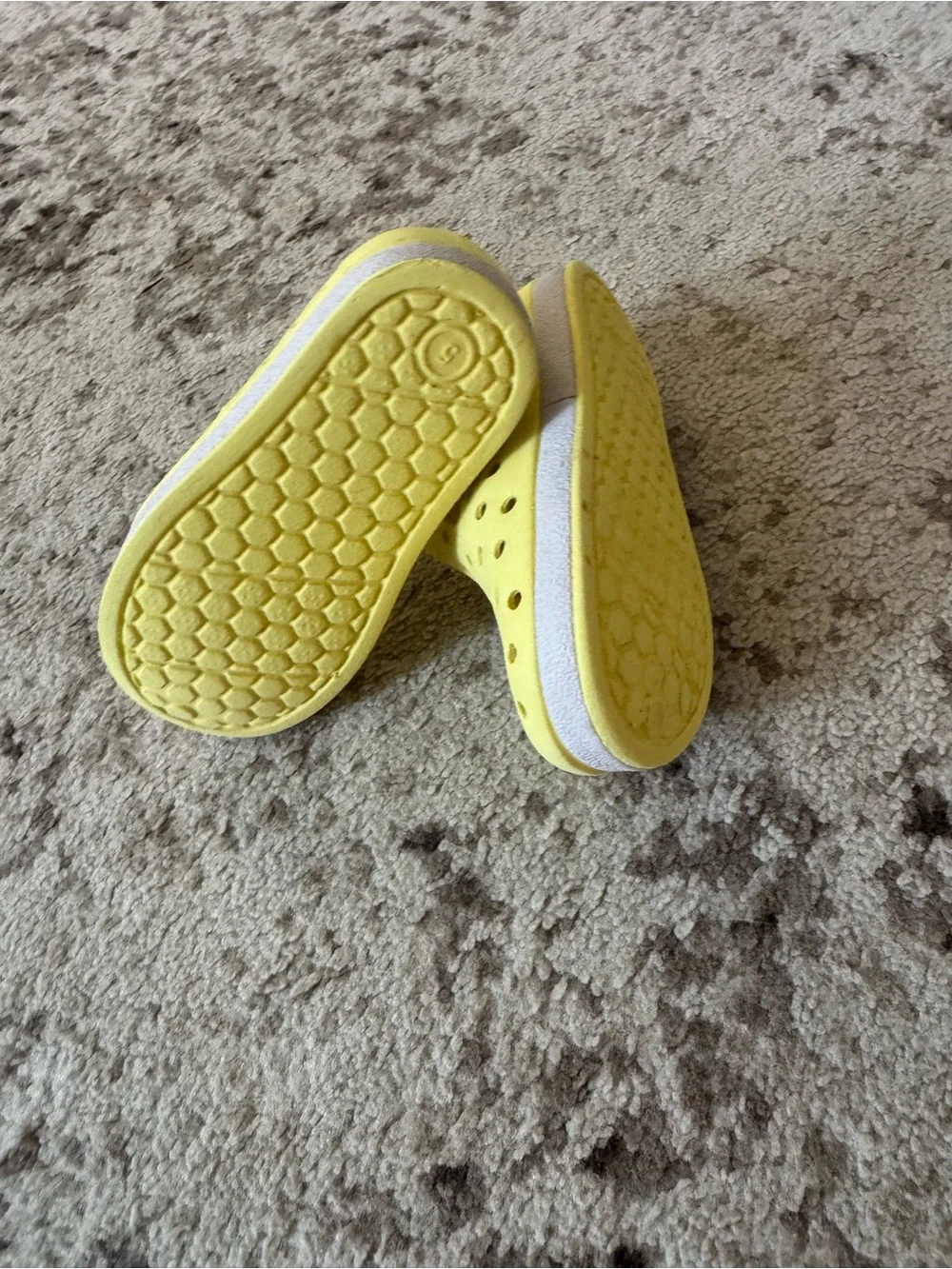 Cat & Jack comfortable yellow