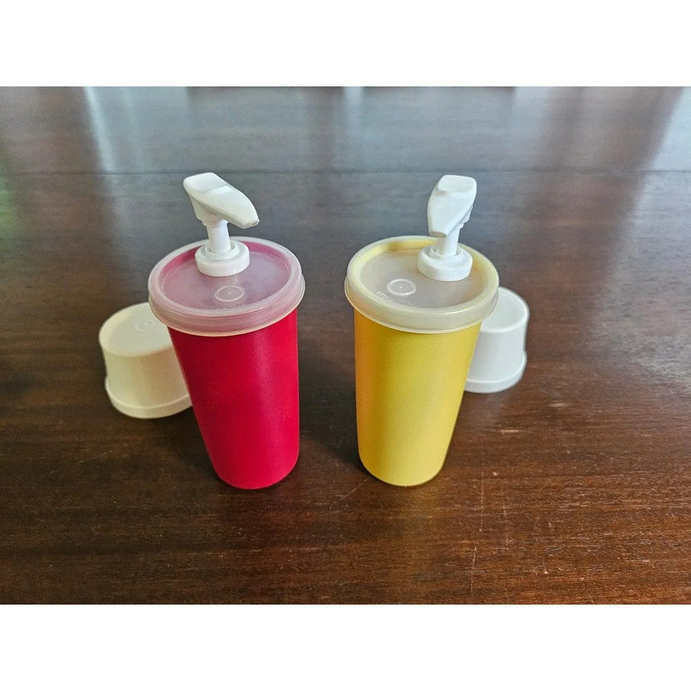 Tupperware 1970s are contact