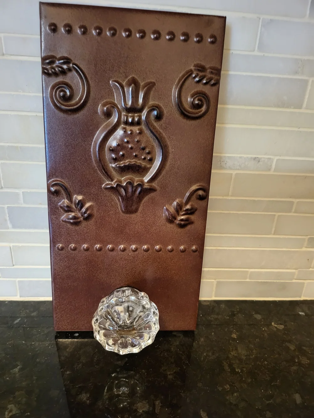 N/A elegant brown
