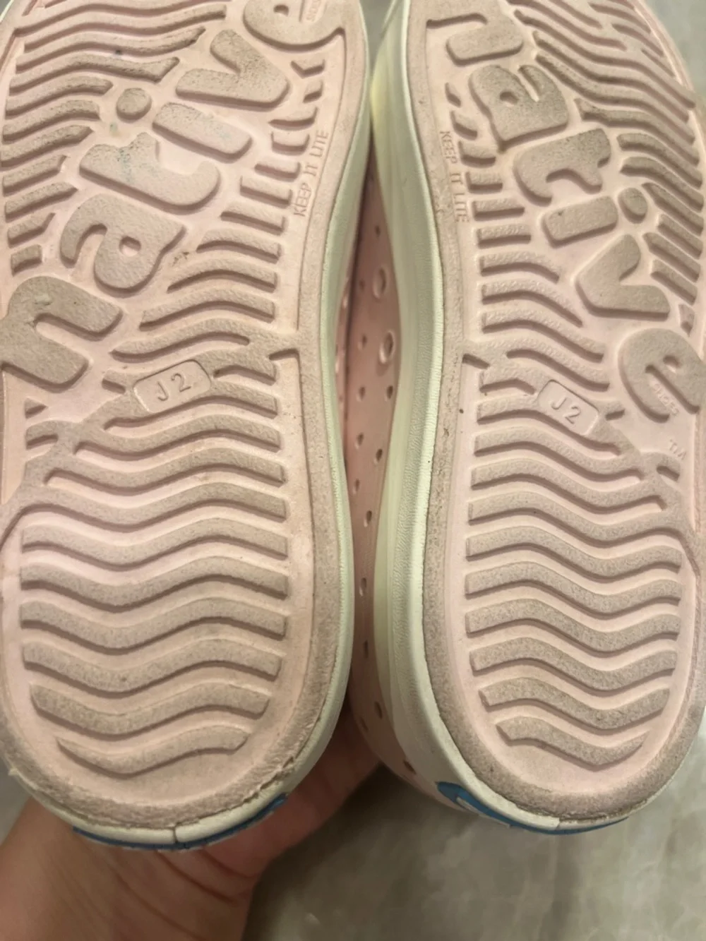 Native casual slip