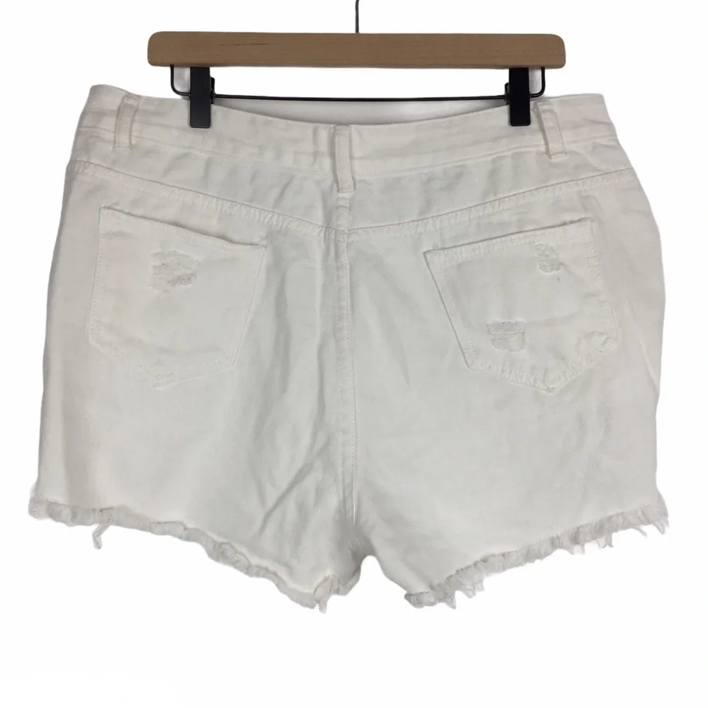 SHEIN shorts jean