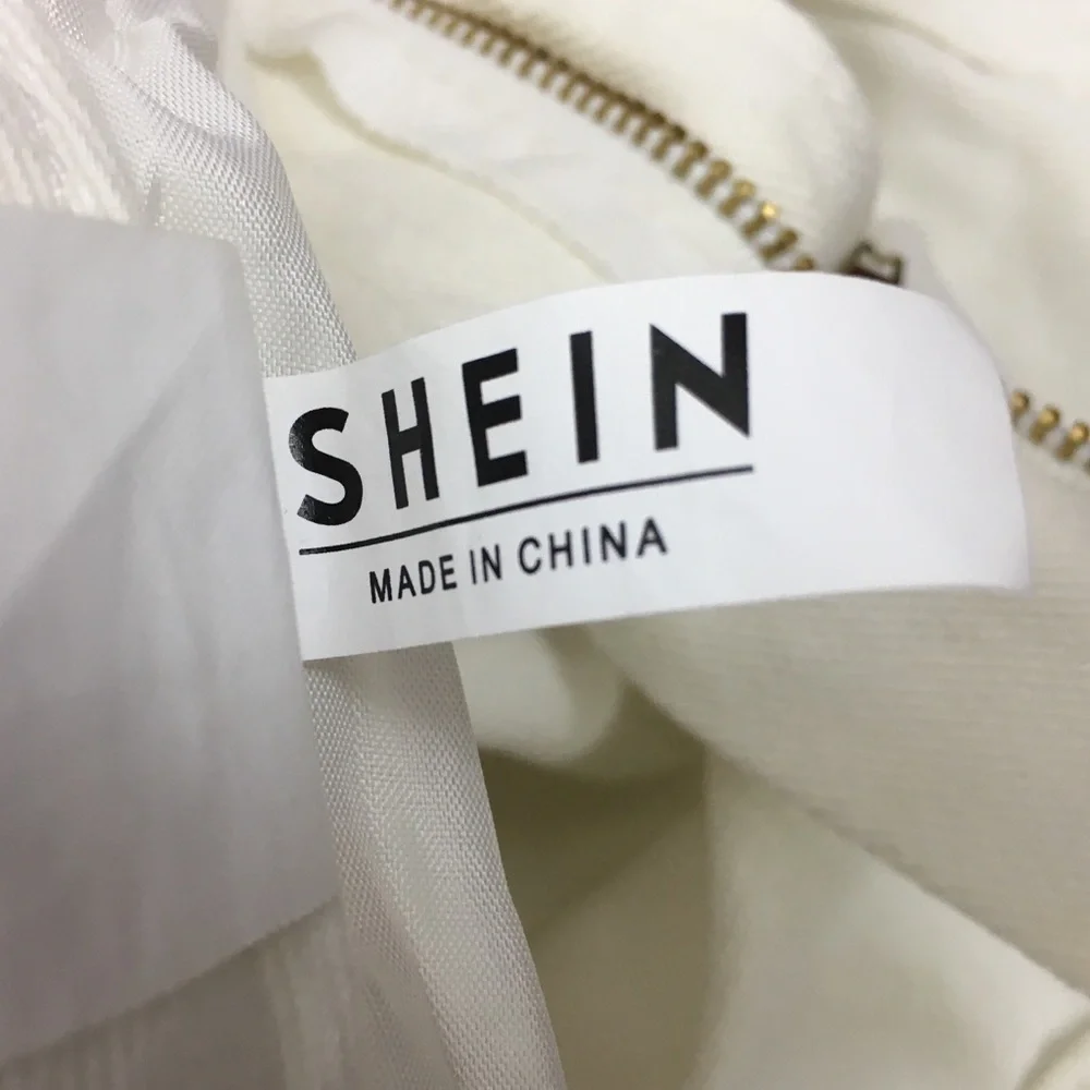 SHEIN shorts jean