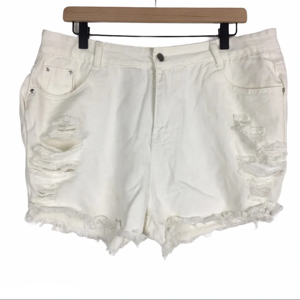 SHEIN shorts jean
