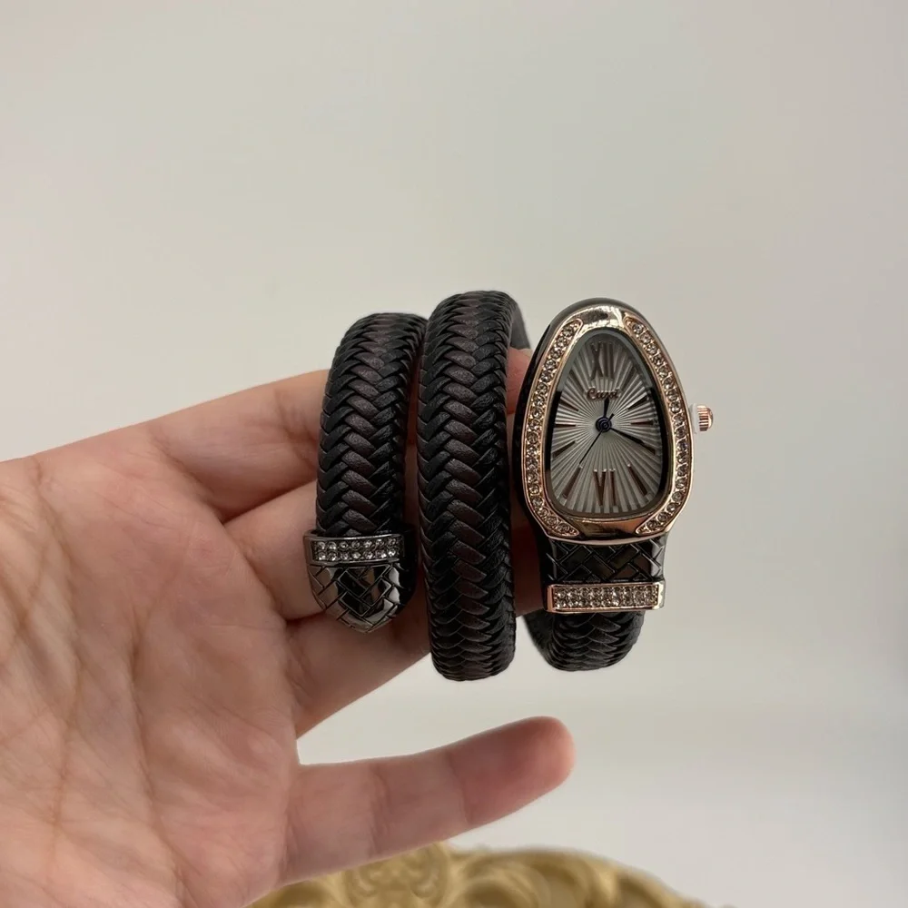 Anthropologie elegant serpenti