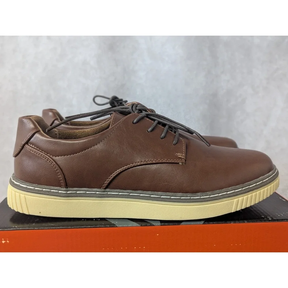 Deer Stags Oakland Brown Men's 9 M‎ – Lightly Tried On