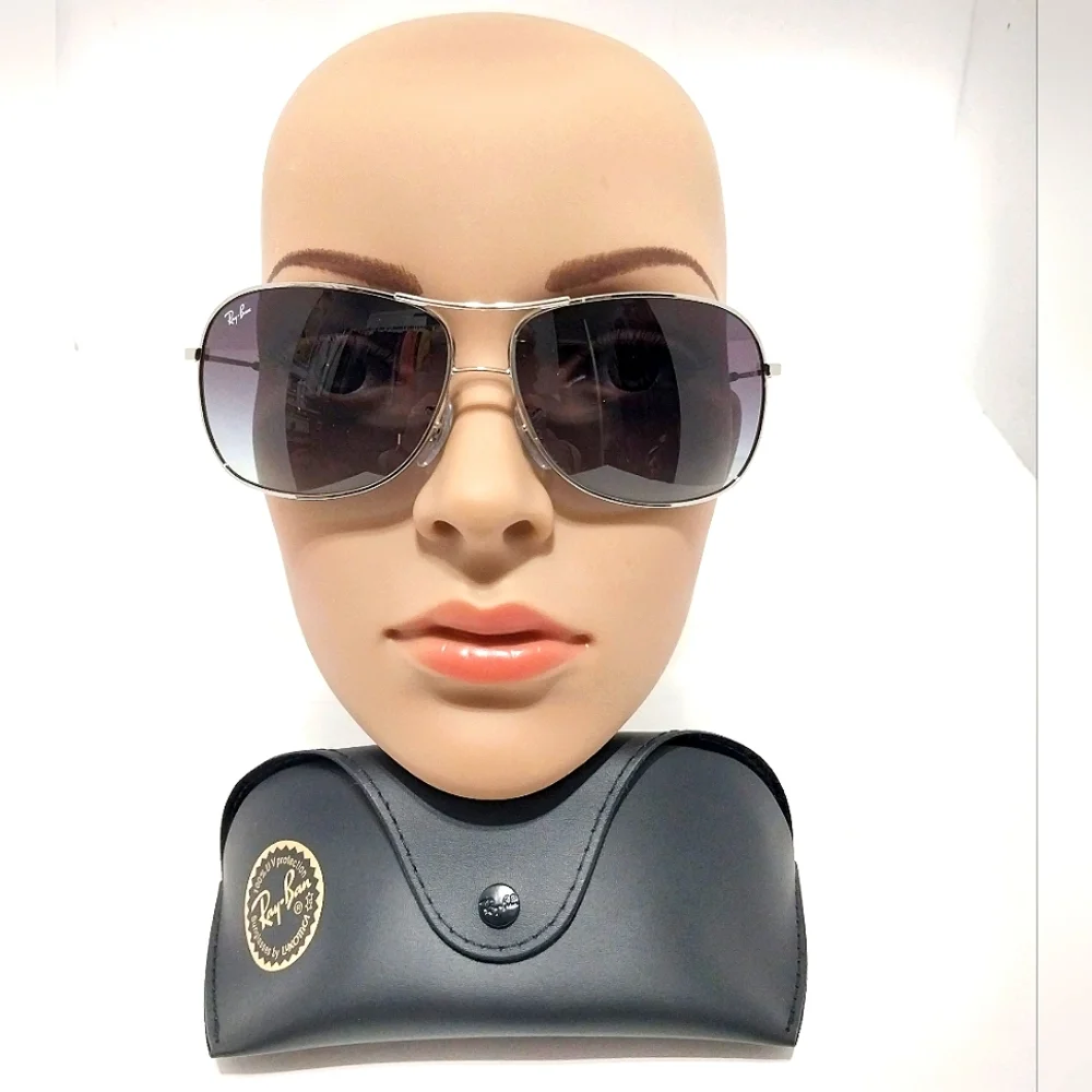 Ray-Ban‎ Aviator 3267 Polorized Sunglasses, NWT