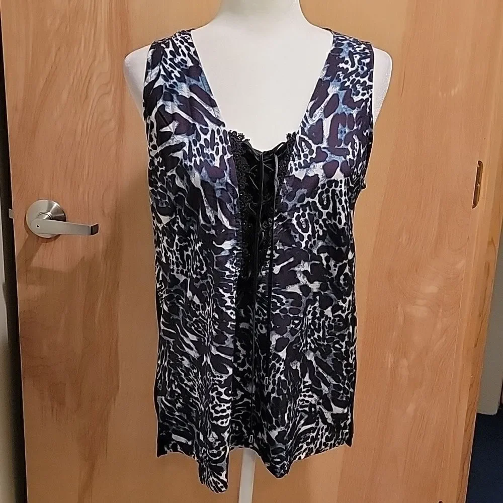 A.Z.I. navy leopard print lace up tank M