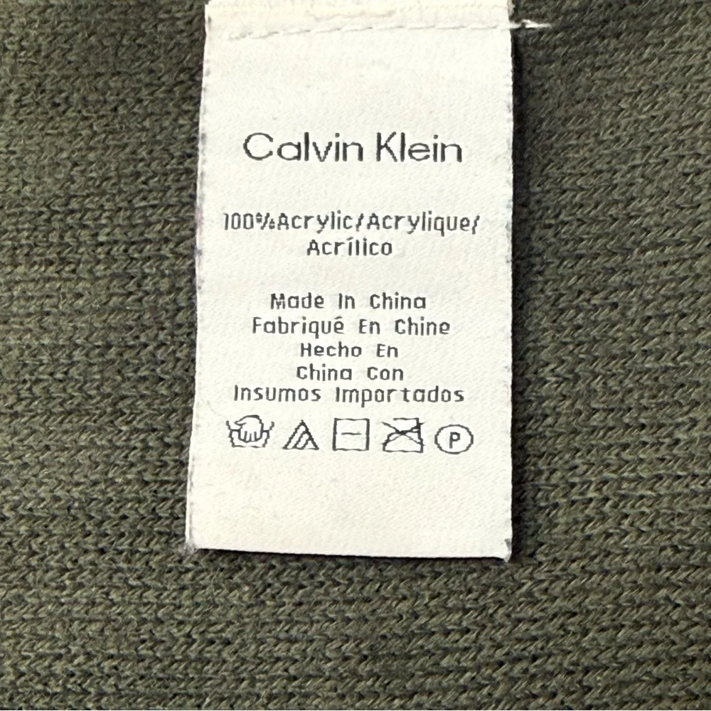 Calvin Klein calvin klein