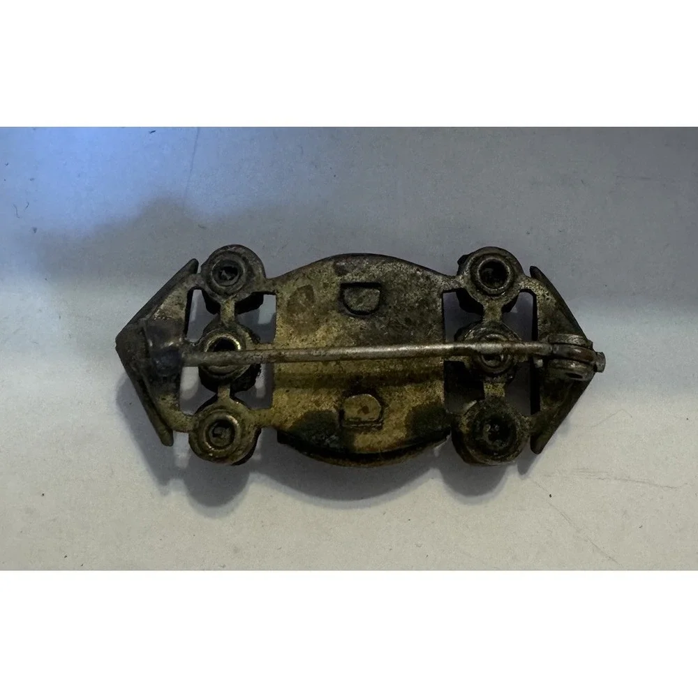 The Unbranded Brand antique art