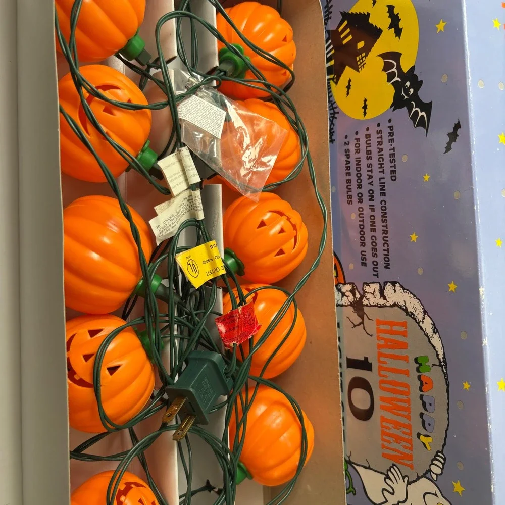 N/A bundle lights festive