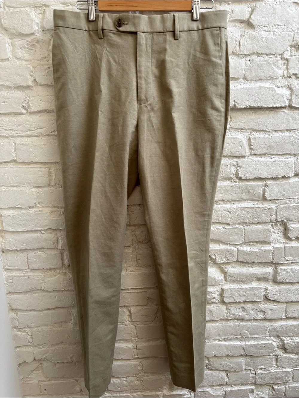 Banana Republic tailored fit cotton/linen trousers