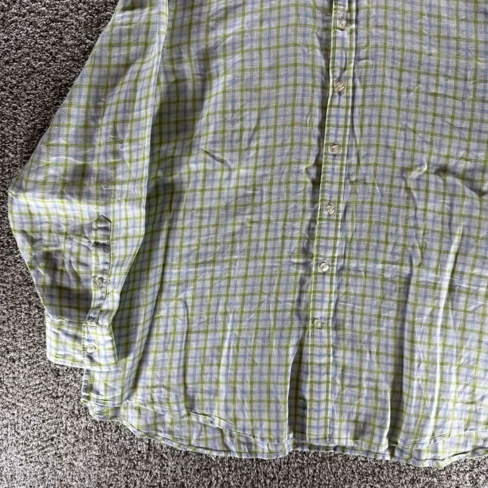 Vineyard Vines this item