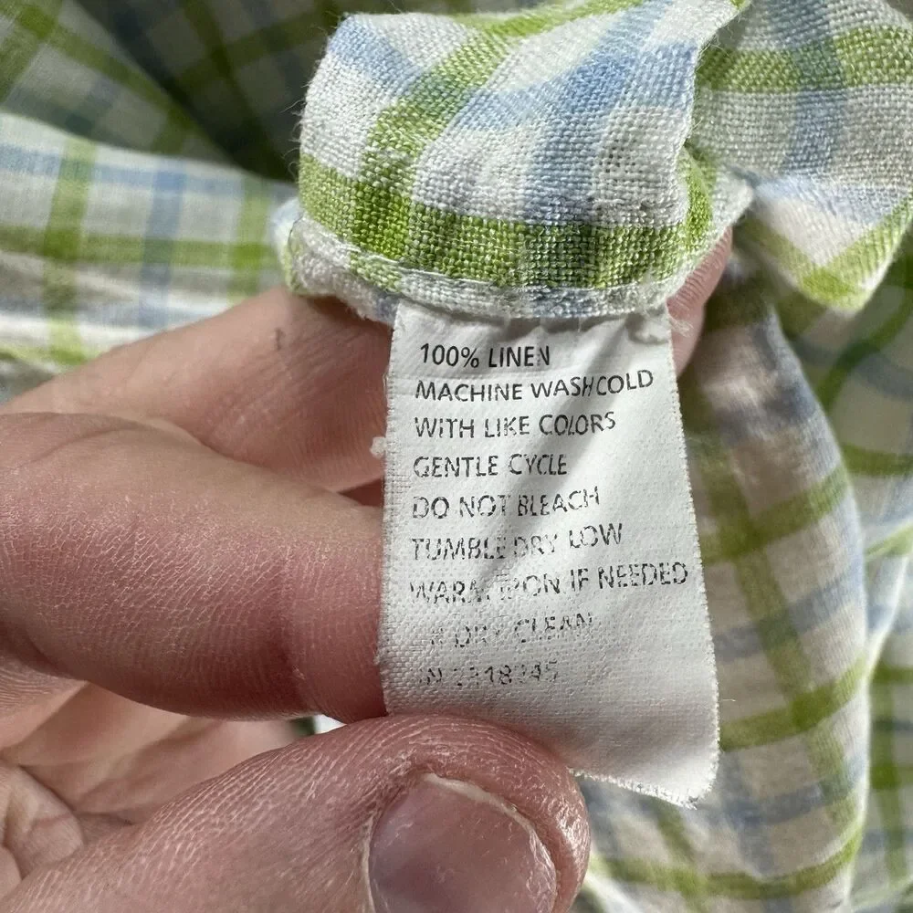 Vineyard Vines this item