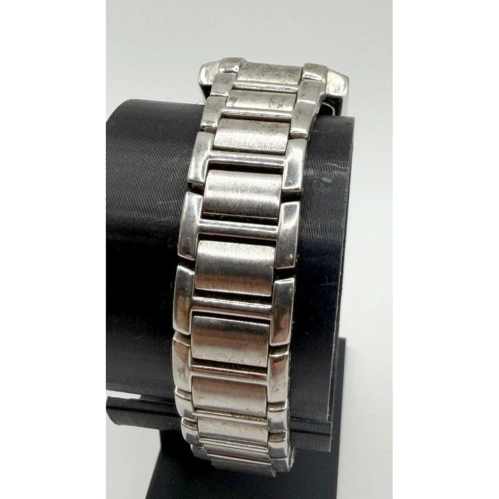 DMQ elegant silver