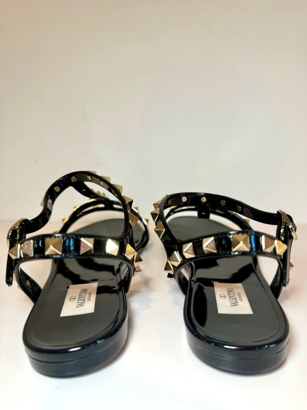Valentino Garavani nwt valentino