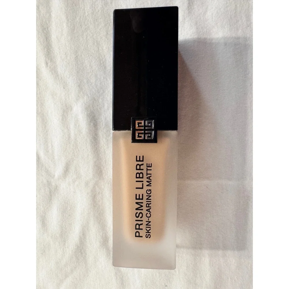 Givenchy Prisme Libre Skin-Caring Matte Foundation 3-C278 30ml‎