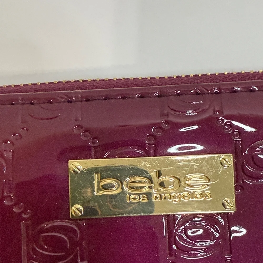 bebe chic wallet
