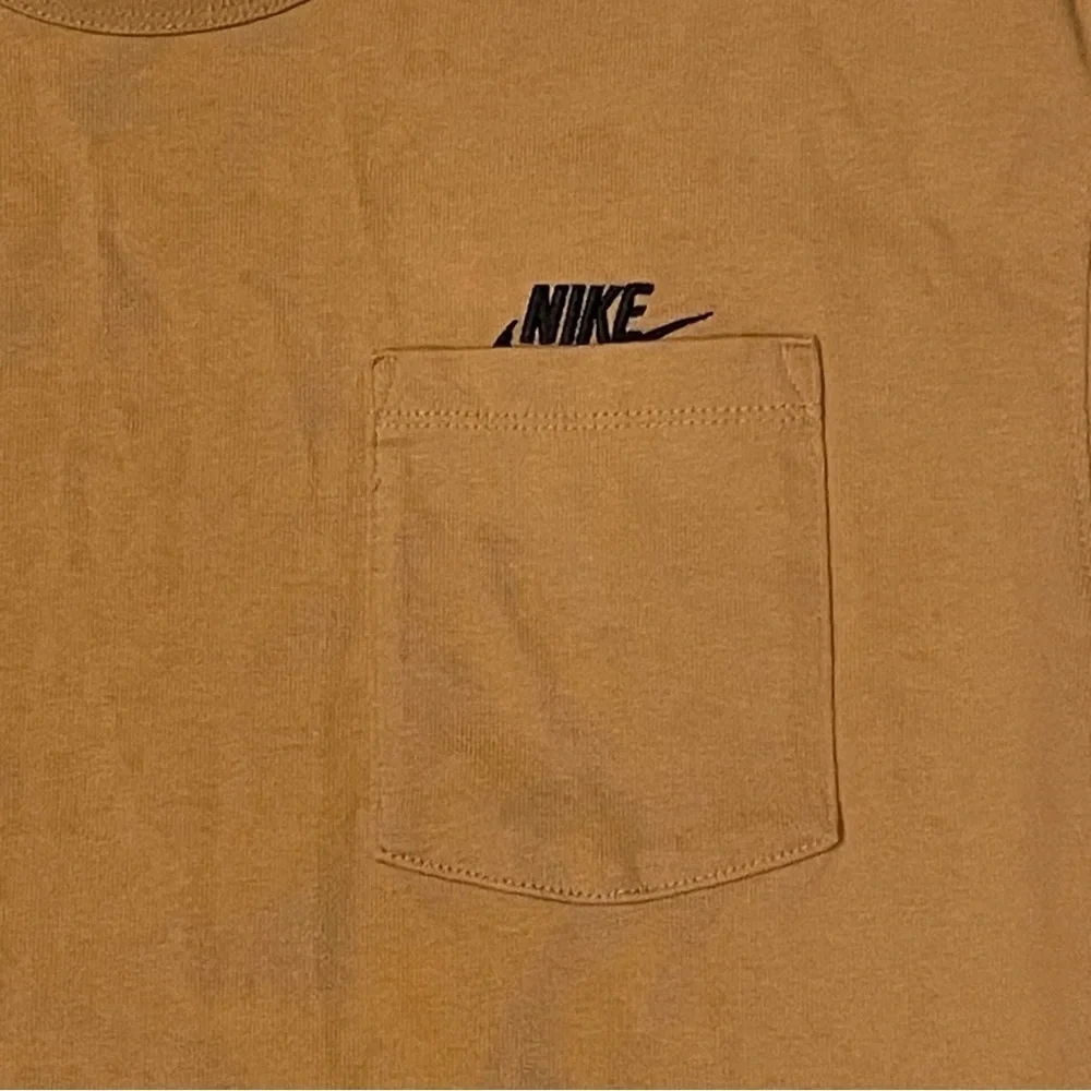 Nike sportswear premium