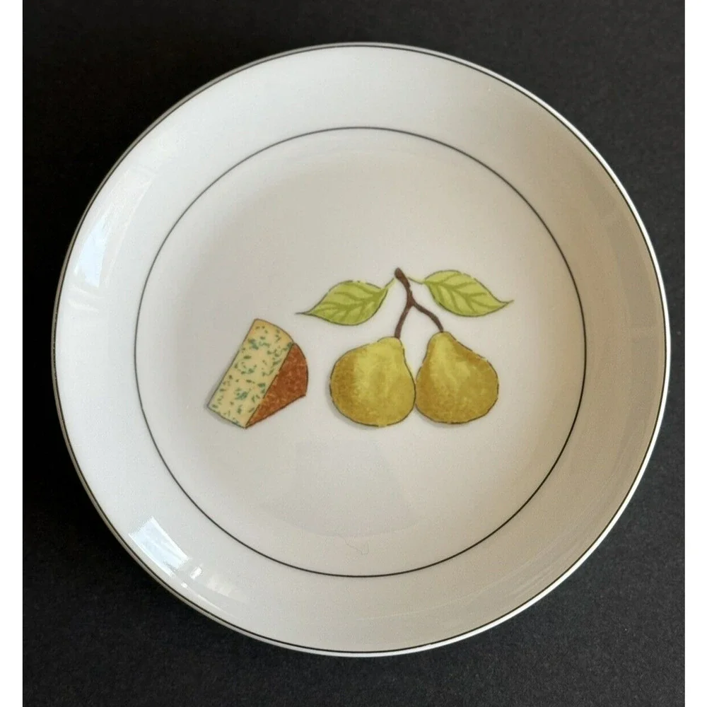 Crate&Barrel pre owned