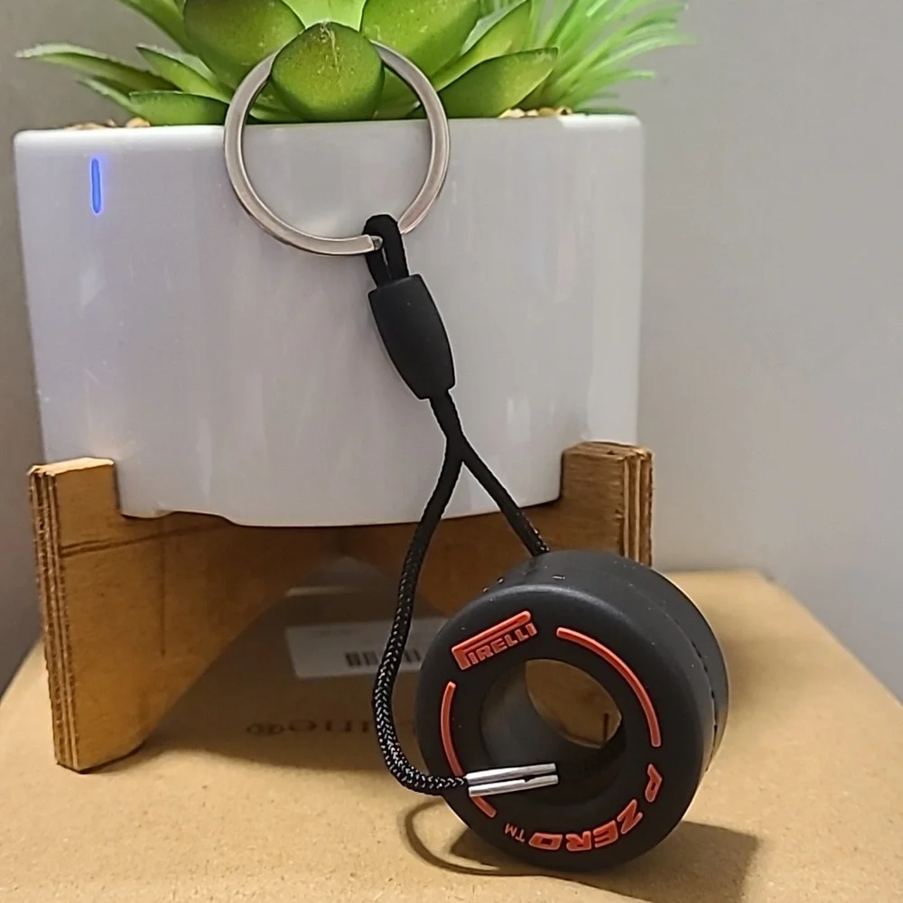 Unbranded Tire Swing‎ Keychain Red Trim/Black Tire Unisex NWOT Auto Office Fun
