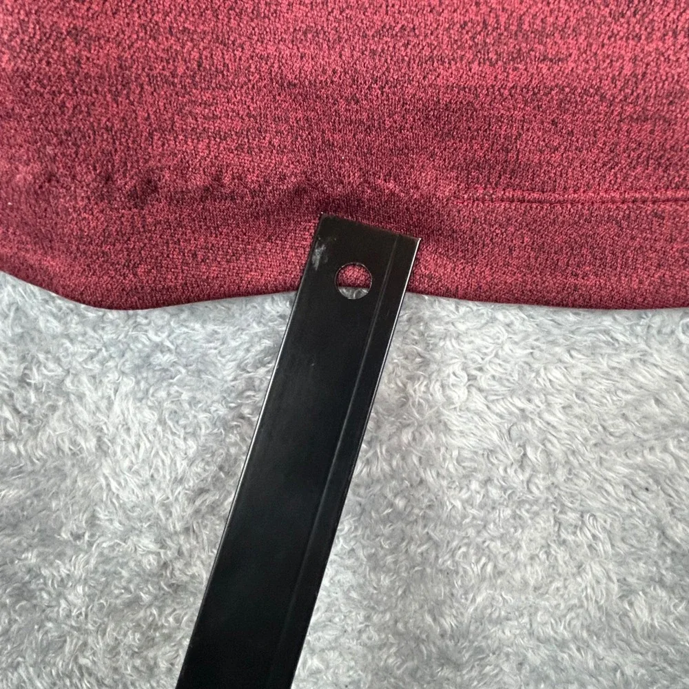 Nike pin hole