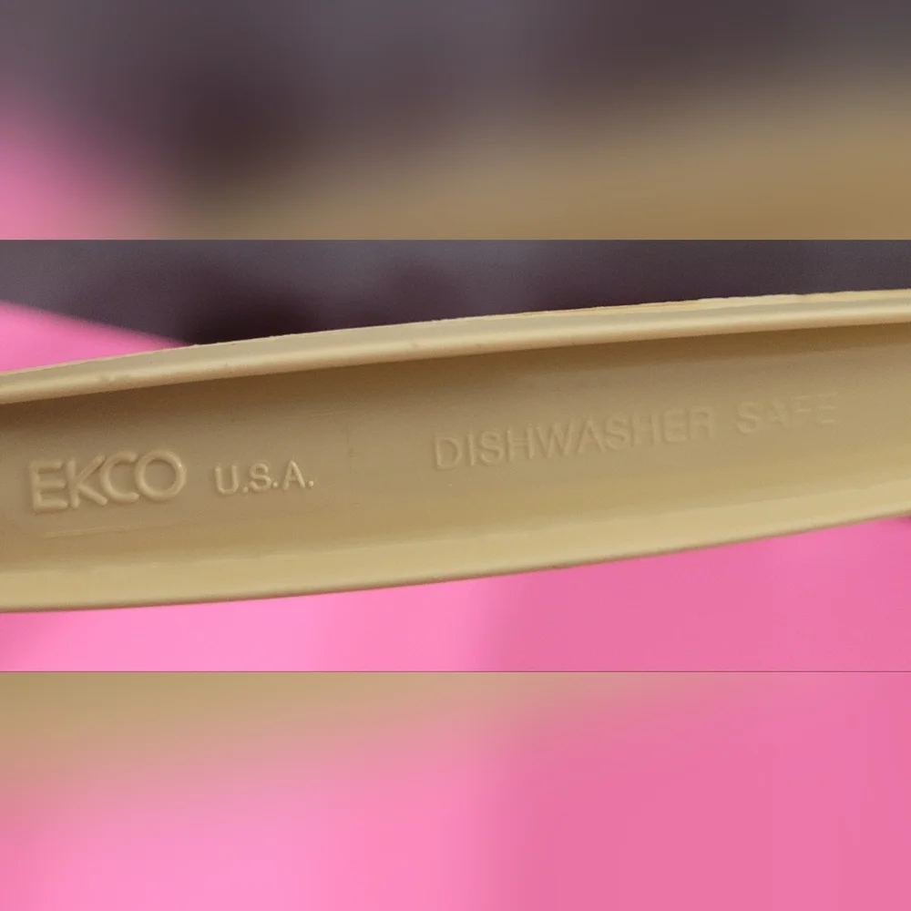 Ekco 11 plastic