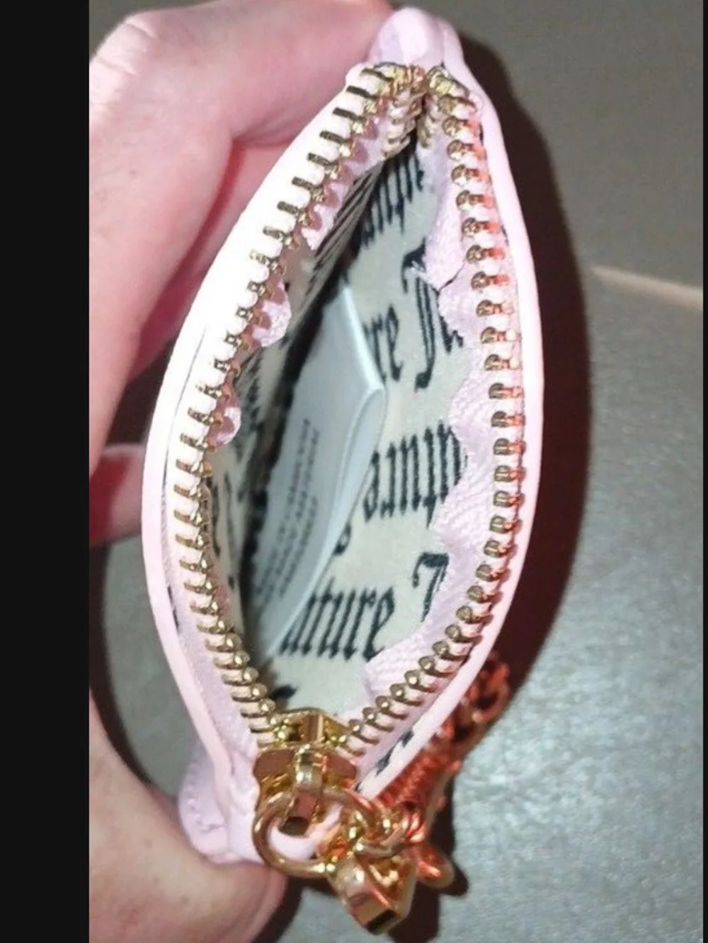 Juicy Couture cute heart