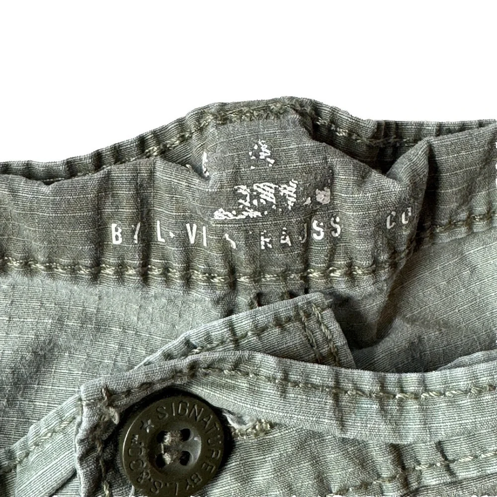 Levis levis cargo