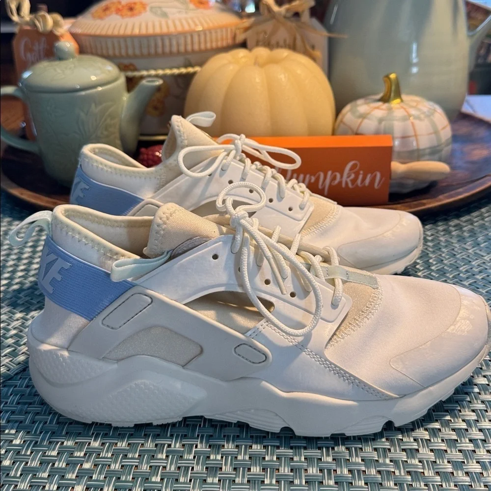 Nike very good