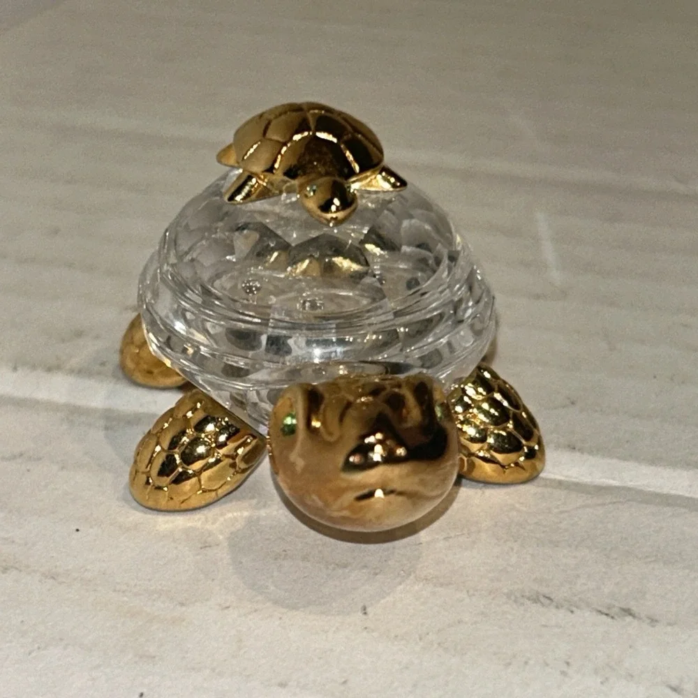 Swarovski tint box
