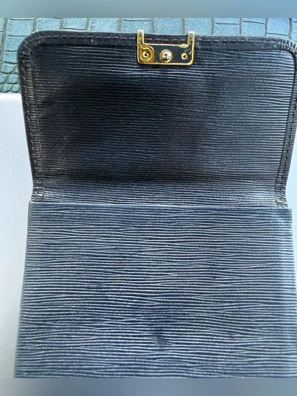 Givenchy classic vintage