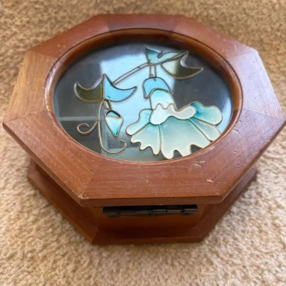 Unbranded charming wooden