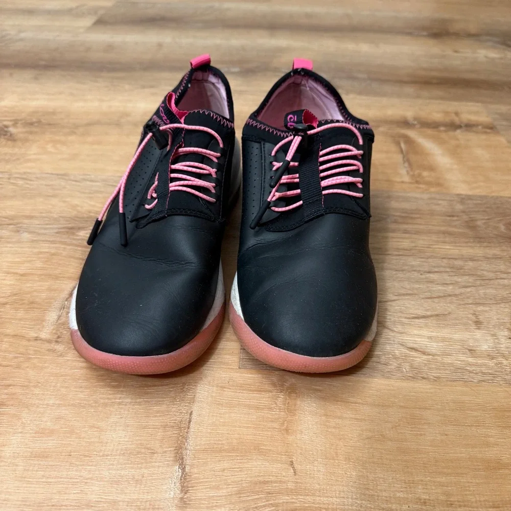 Clove nursing shoes