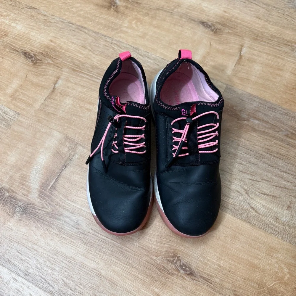Clove nursing shoes