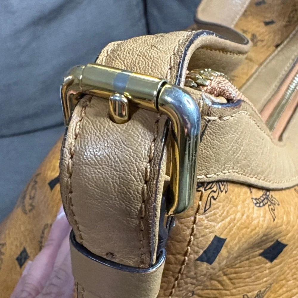 MCM authentic shoulder