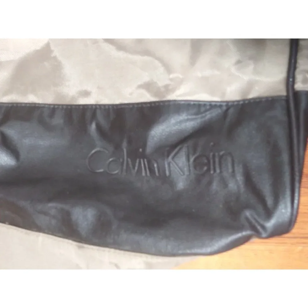 Calvin Klein calvin klein