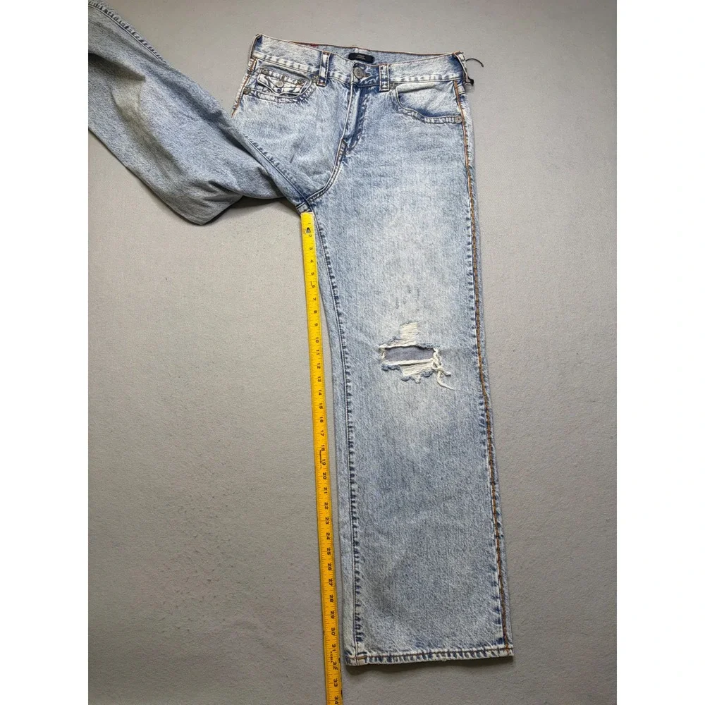 True Religion step into
