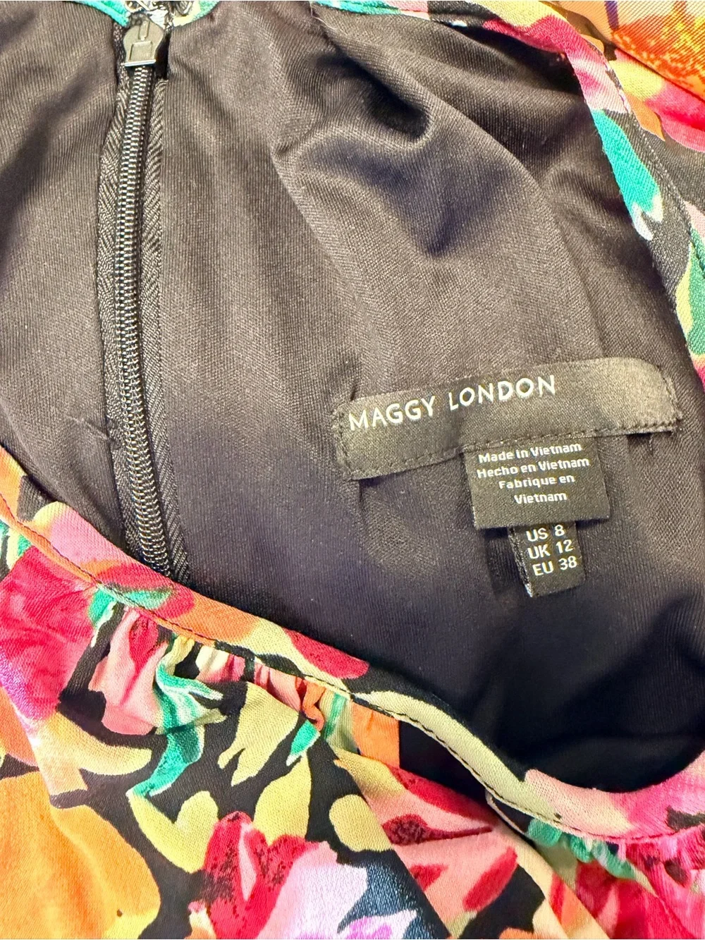 Maggy London brighten your