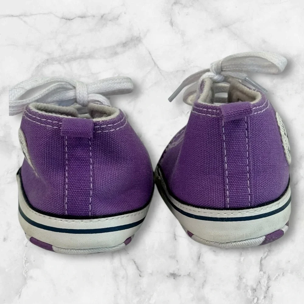 Baby crib shoes size 3