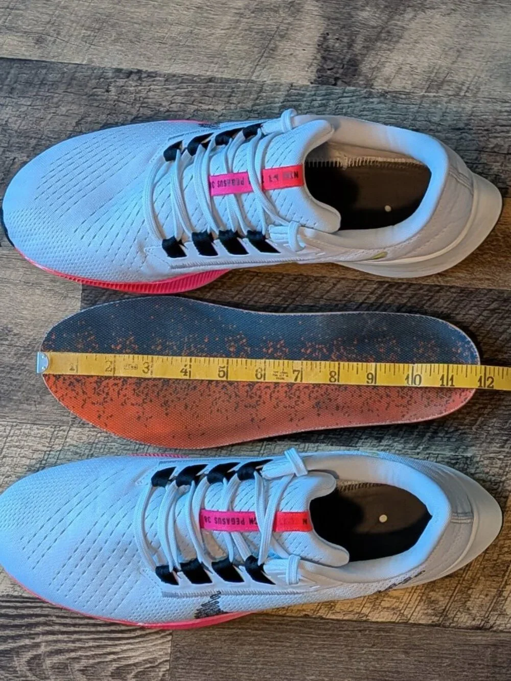 Nike insoles white insole