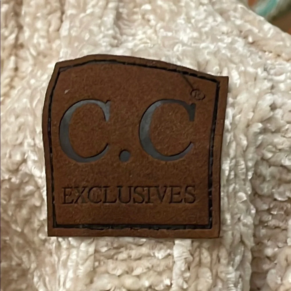 C.C elegant knit