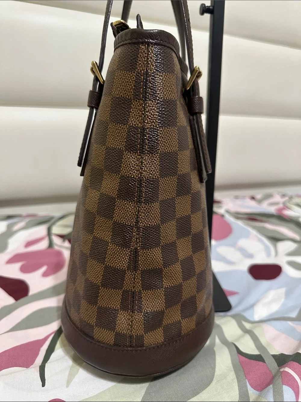 Louis Vuitton stylish brown